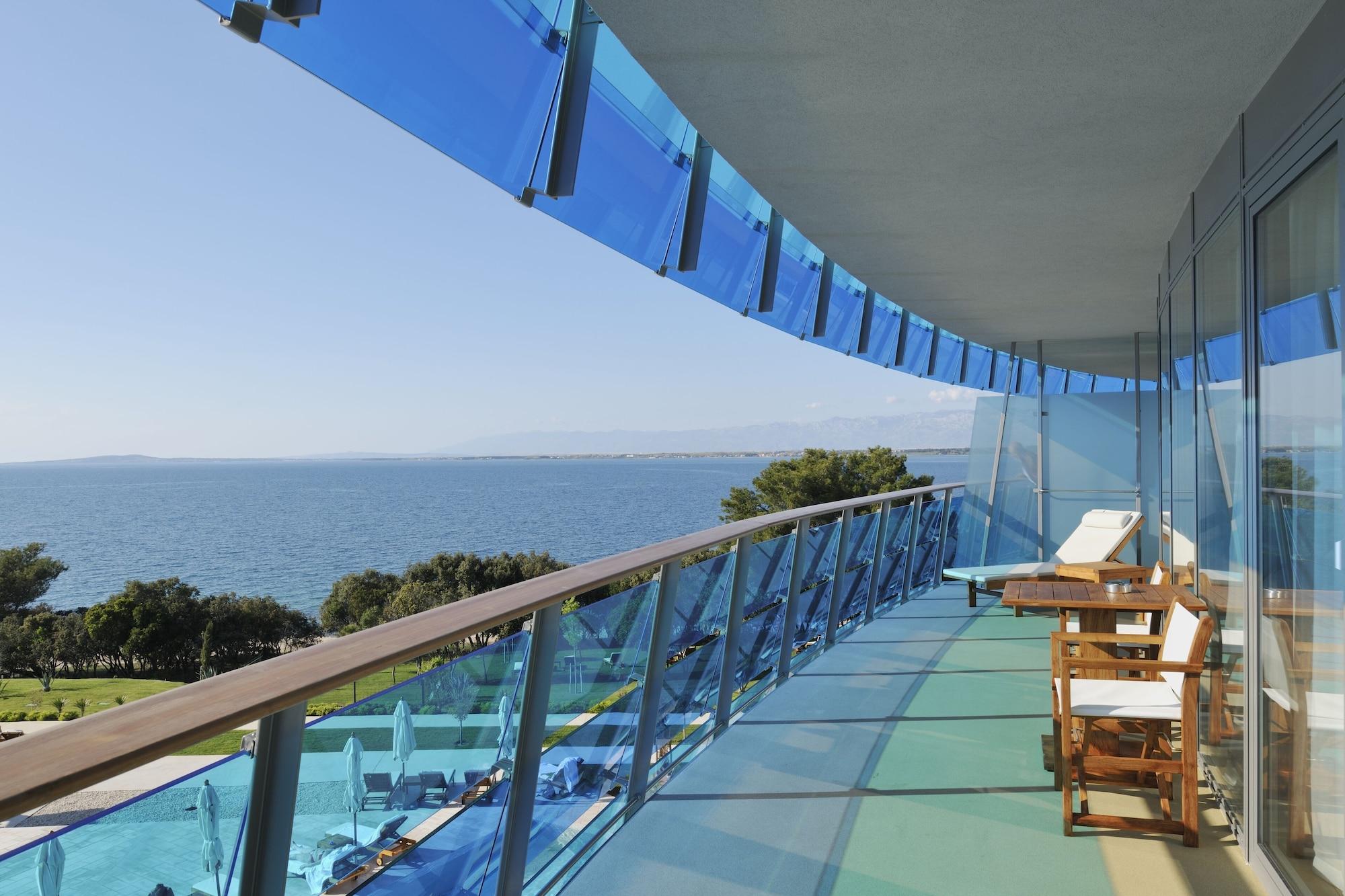 Falkensteiner Hotel & Spa Iadera Petrcane Εξωτερικό φωτογραφία A balcony