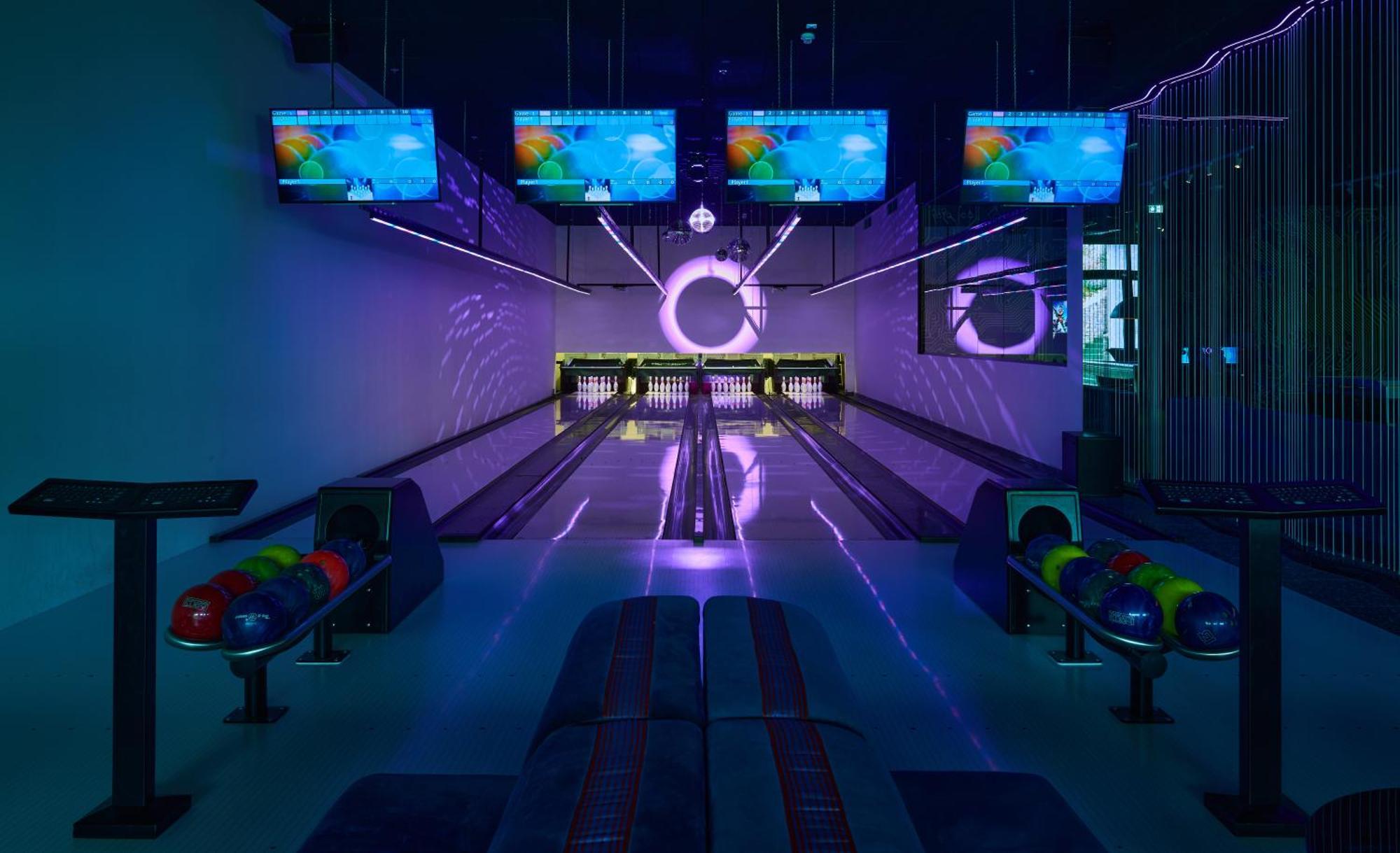 Falkensteiner Hotel & Spa Iadera Petrcane Εξωτερικό φωτογραφία Bowling at the C-A-T