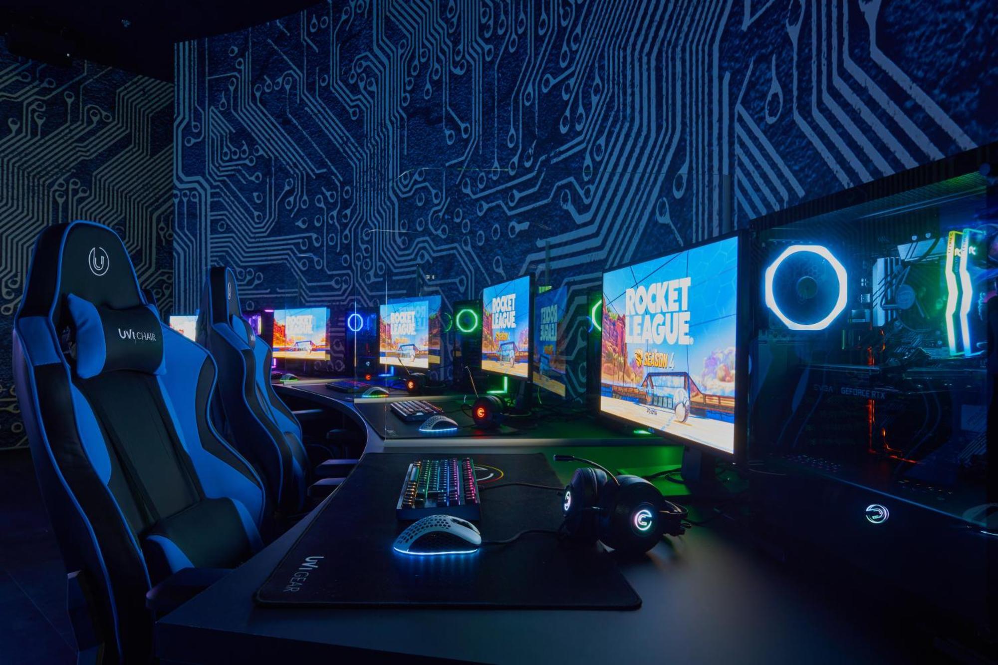 Falkensteiner Hotel & Spa Iadera Petrcane Εξωτερικό φωτογραφία The gaming room at the 2019 Intel Extreme Masters
