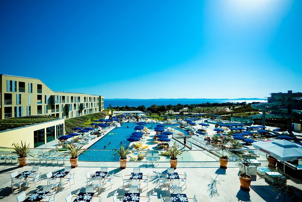 Falkensteiner Hotel & Spa Iadera Petrcane Εξωτερικό φωτογραφία The resort's main pool